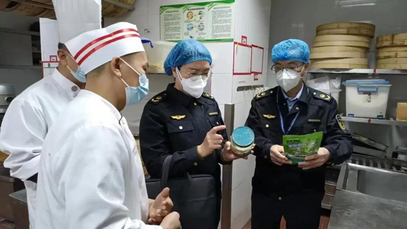 网红零食批发，资质盘点：合规经营，安心消费**